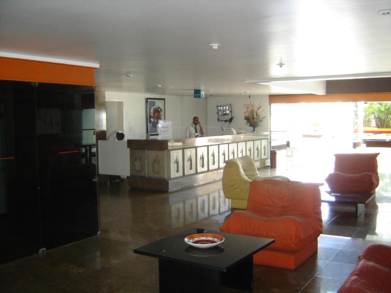 Appartamento Flat Luxo Bem Localizado No Bairro Da Barra Salvador Esterno foto