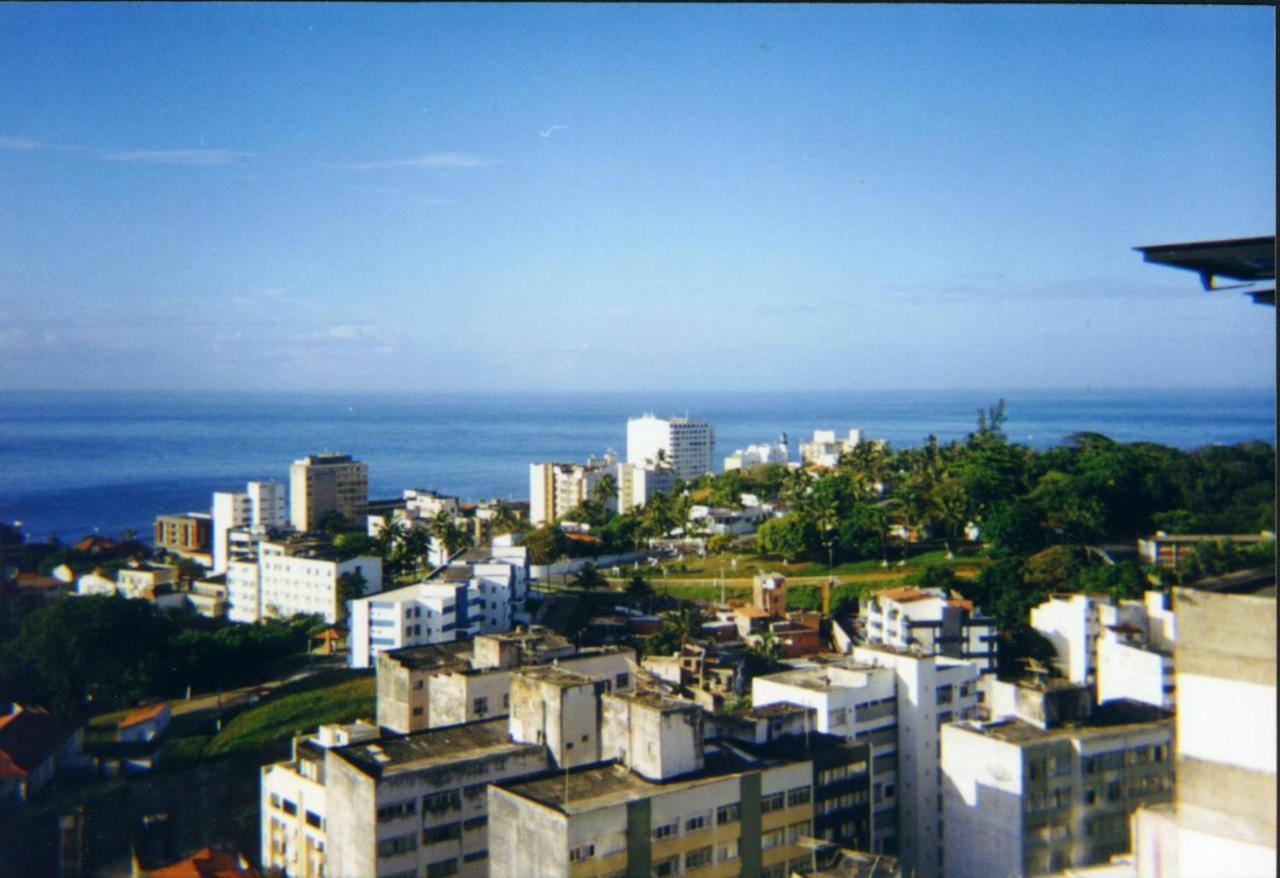 Appartamento Flat Luxo Bem Localizado No Bairro Da Barra Salvador Esterno foto